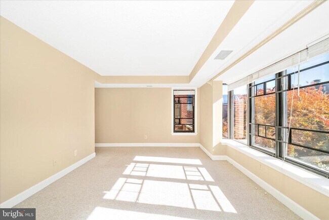 Building Photo - 1080 Wisconsin Ave NW