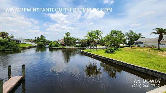 Building Photo - 3-Bedroom Home in North Fort Myers