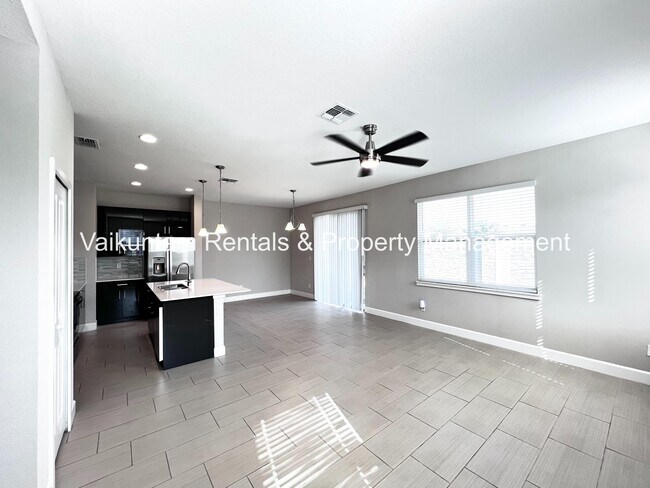 Building Photo - 1421 Captiva Cv