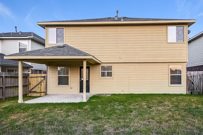 Building Photo - 1406 High Park Cir