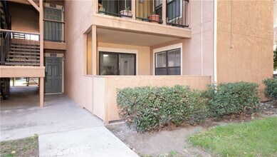 Building Photo - 10655 Lemon Ave