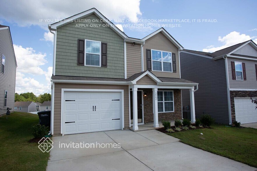 Building Photo - 3982 BETHESDA Pl