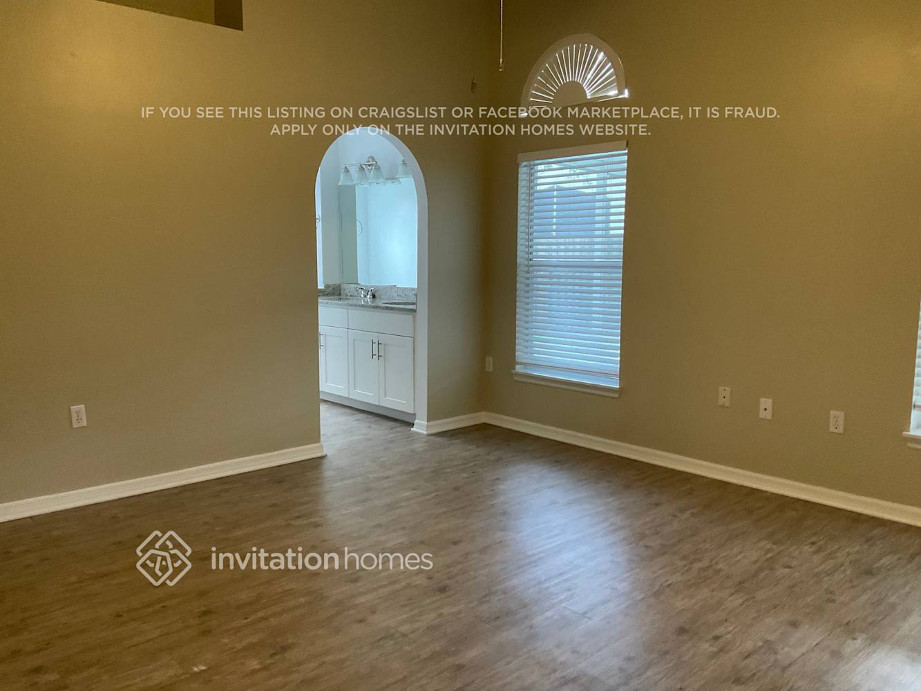 Building Photo - 6711 Fawn Ridge Dr