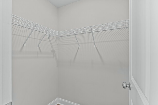 Building Photo - 200 Clifton Dr