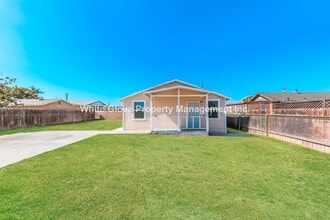 Building Photo - Great 3-Bedroom Buena Park Home with Central A/C and Spacious Layout
