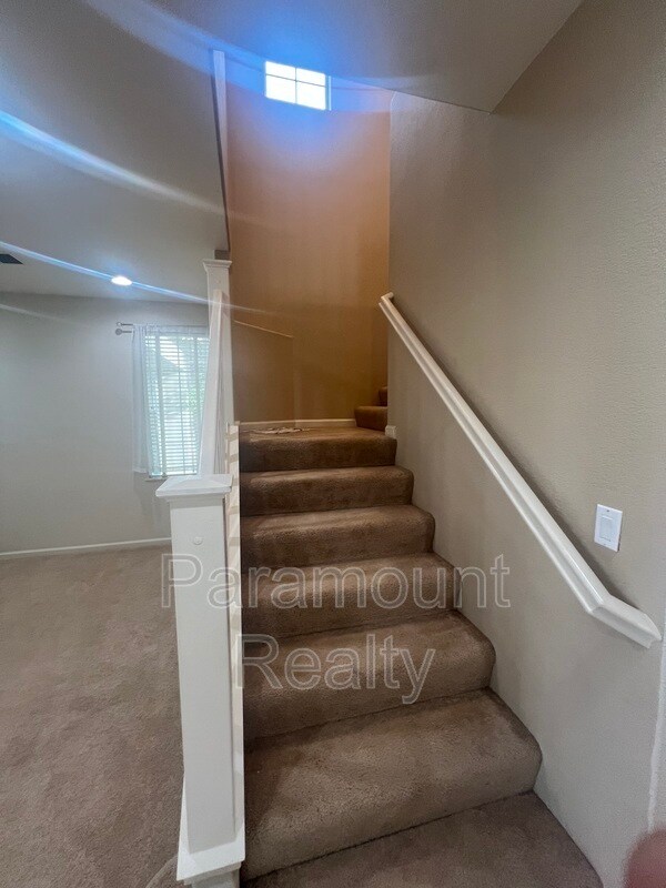 Building Photo - 5608 N Dublin Ranch Dr