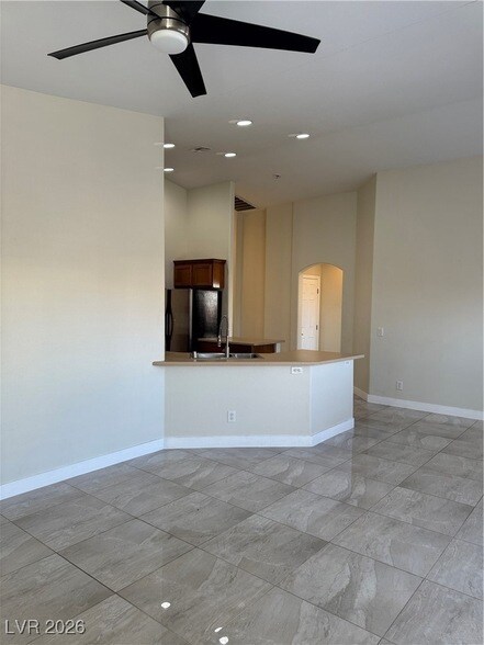 Building Photo - 4632 Cantina Rey St