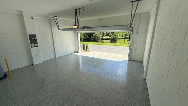 Building Photo - 1350 Tarflower Dr