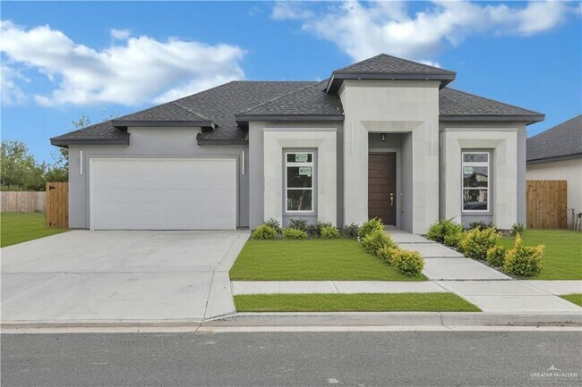 Building Photo - 16 Makayla Dr