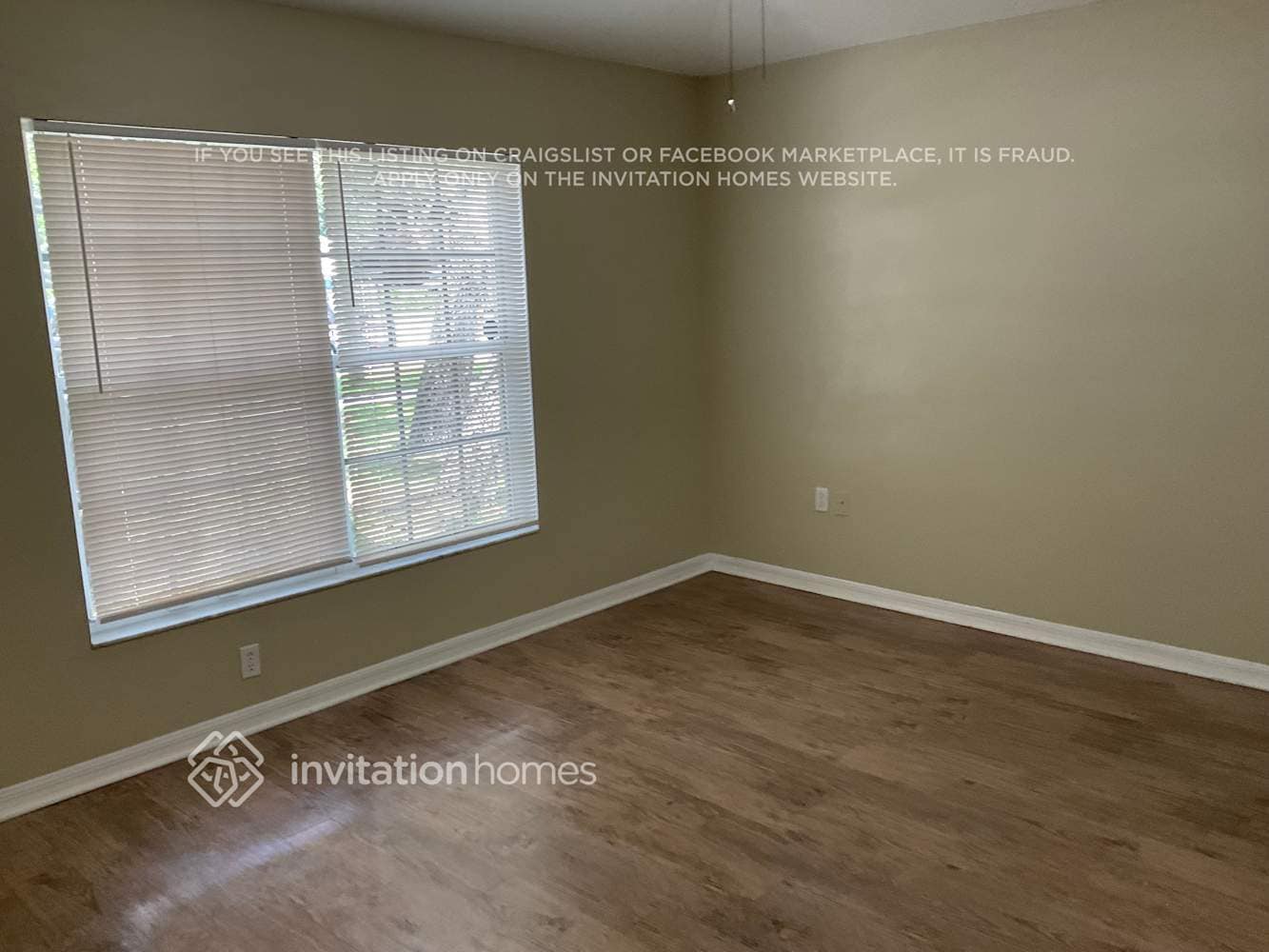 Building Photo - 660 Anclote Dr