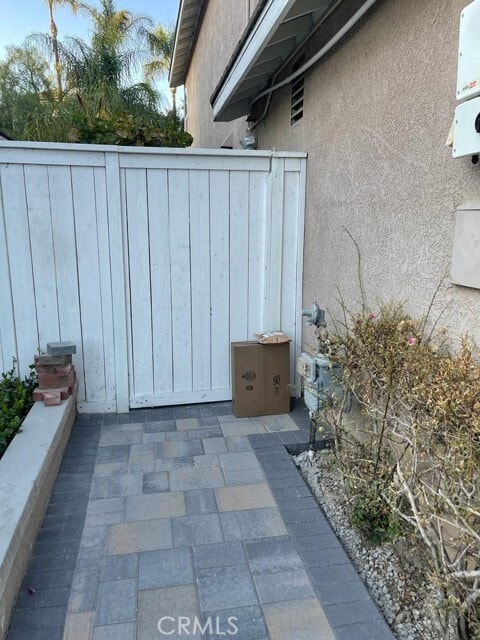 Building Photo - 17 Yellowpine Ln