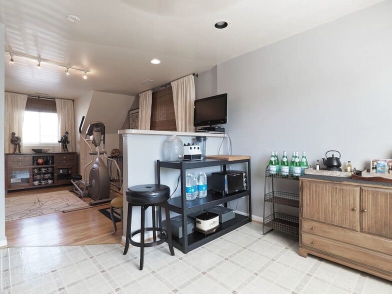 Kitchen area - 1301 Chillum Rd