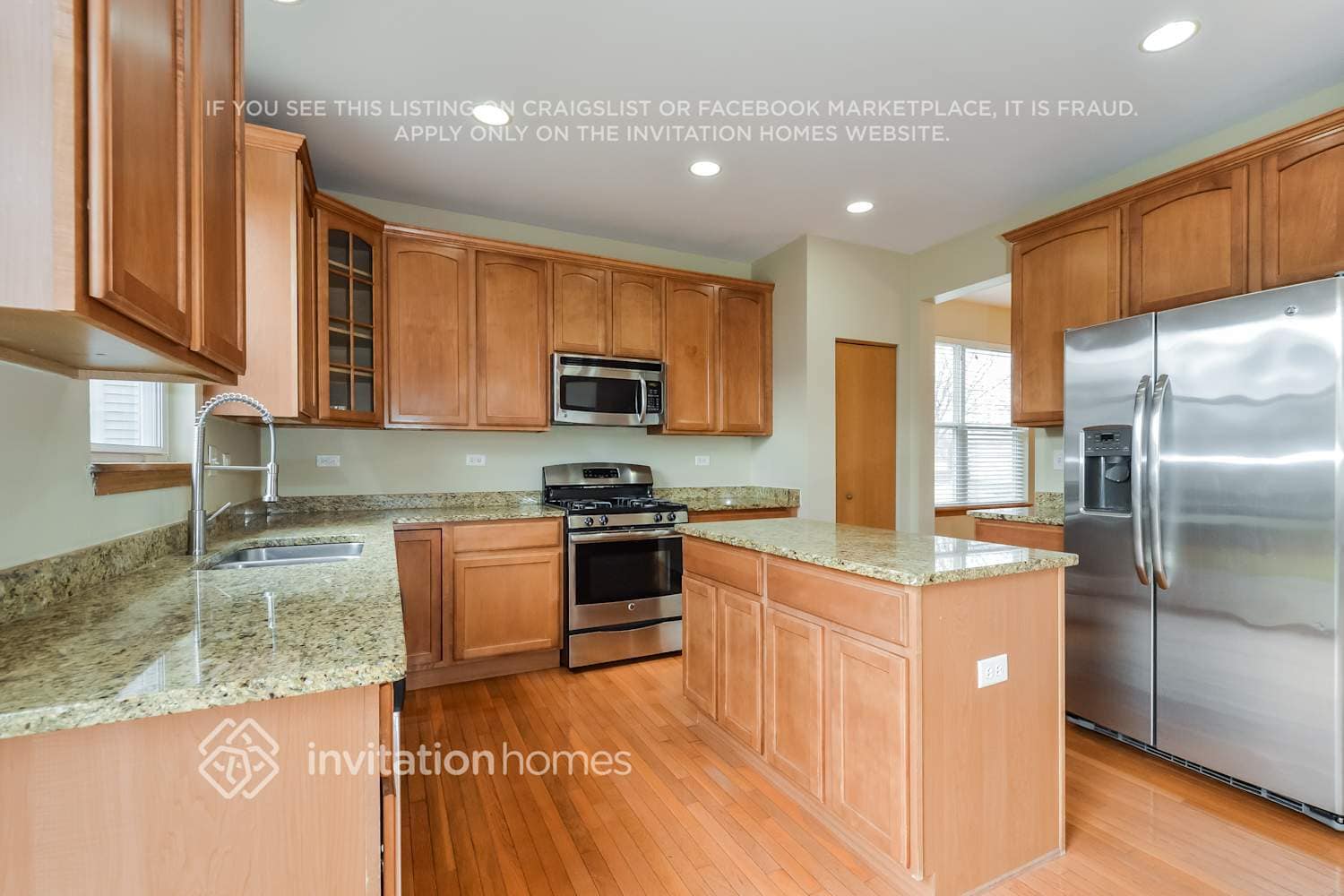 Building Photo - 2081 Kate Dr