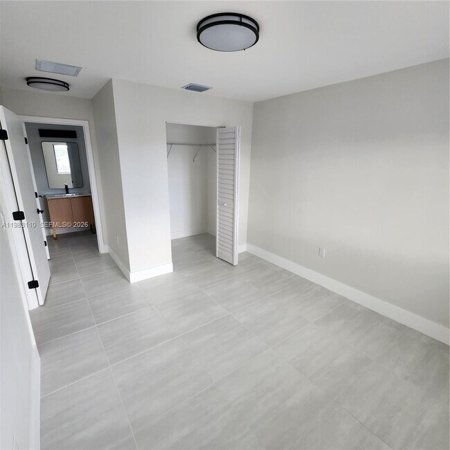 Building Photo - 1171 NW 66th St