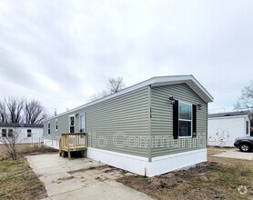 Building Photo - 175 Dunewood Dr