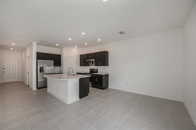 Building Photo - 34195 Polacca Ln