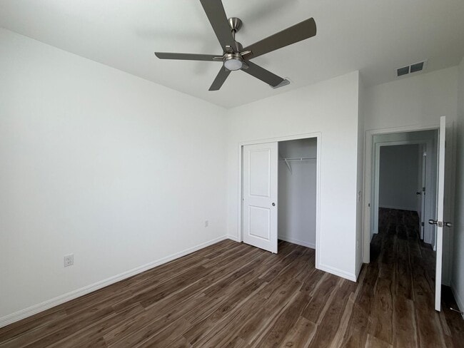 Building Photo - 18418 Wintergarden Ave