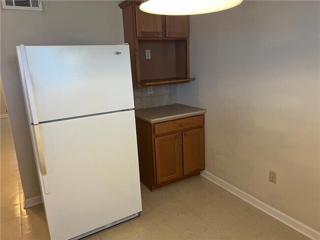 Building Photo - 316 Plantation Dr