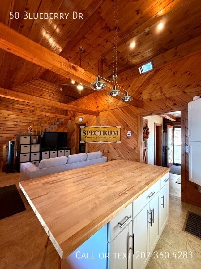 Building Photo - 50 Blue Berry Dr