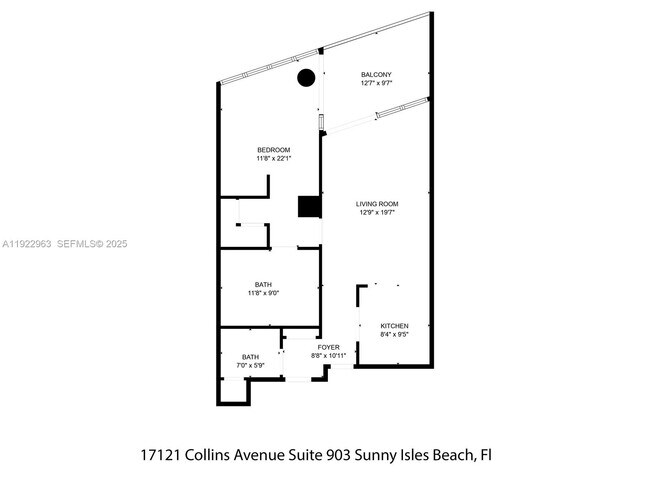 Building Photo - 17121 Collins Ave