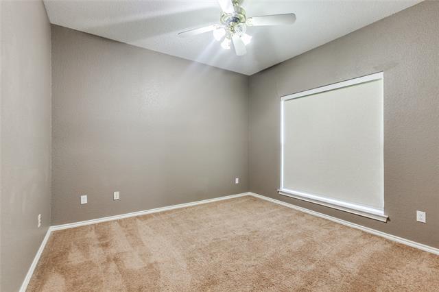 Building Photo - 2405 Beaver Bend Dr