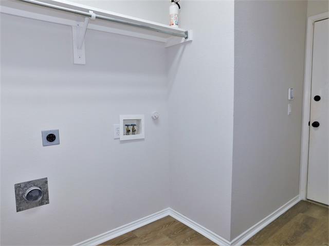 Building Photo - 6705 Alderbrook Dr