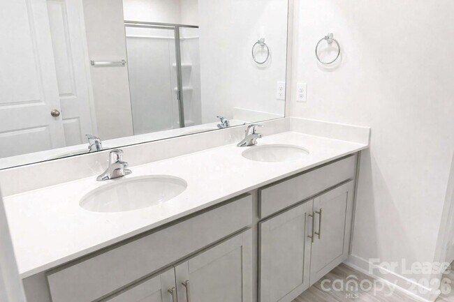 Building Photo - 116 Windstone Cmn Ln