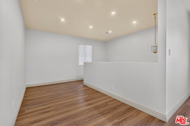 Building Photo - 4170 Madison Ave