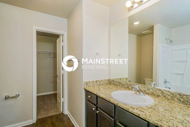 Building Photo - 3 Bedroom Pet-Friendly Home in SAN ANTONIO, TX with Main Street Renewal