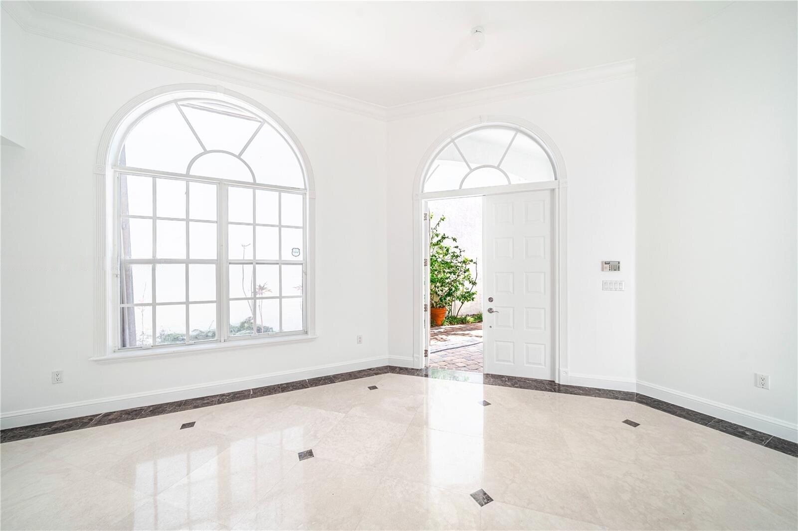 Building Photo - 3975 194th Trl