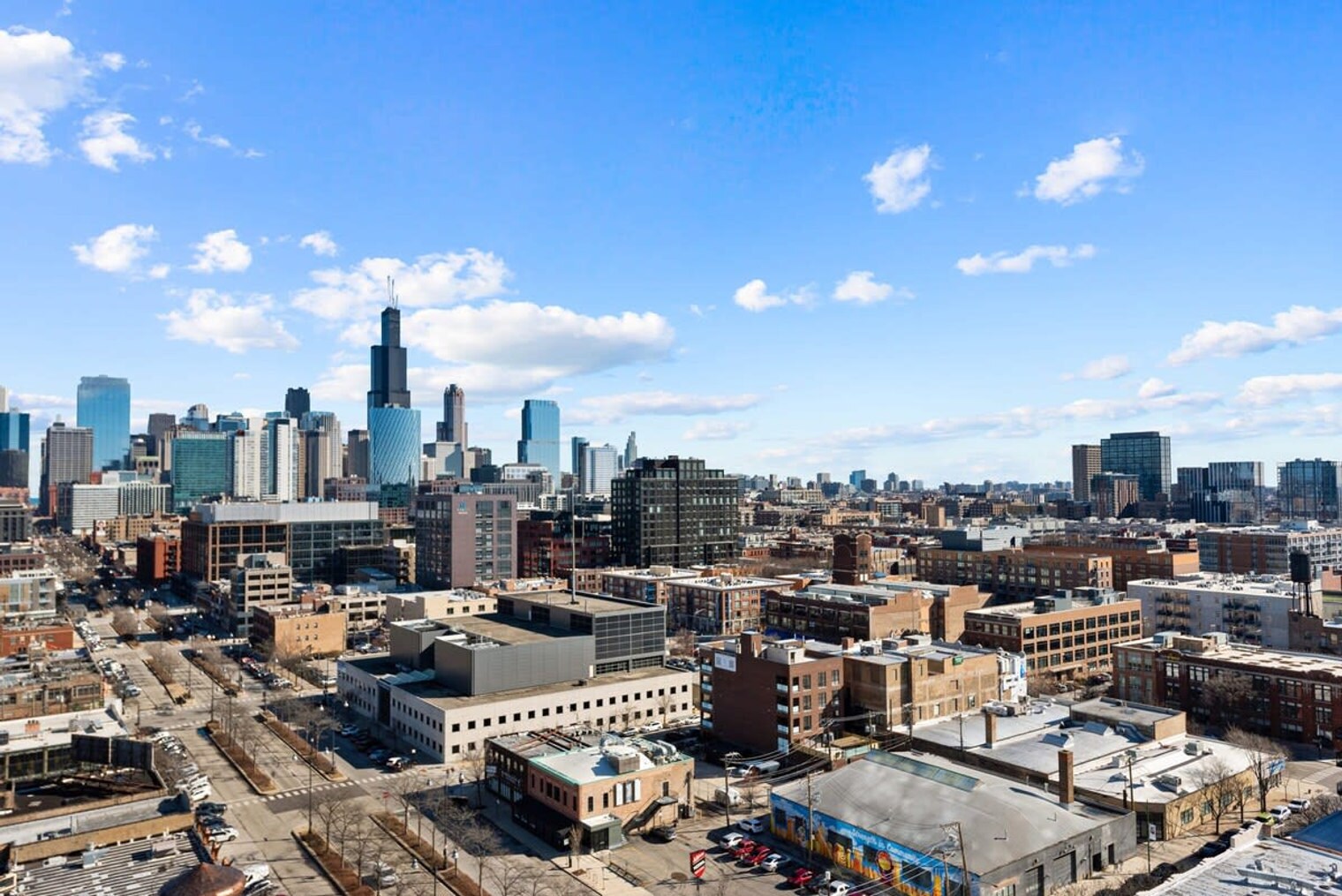 Building Photo - 1314 W Randolph St