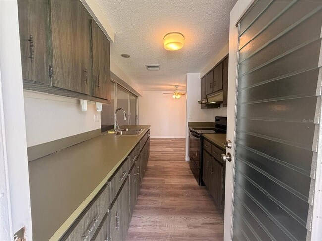 Building Photo - 4694 Nele St