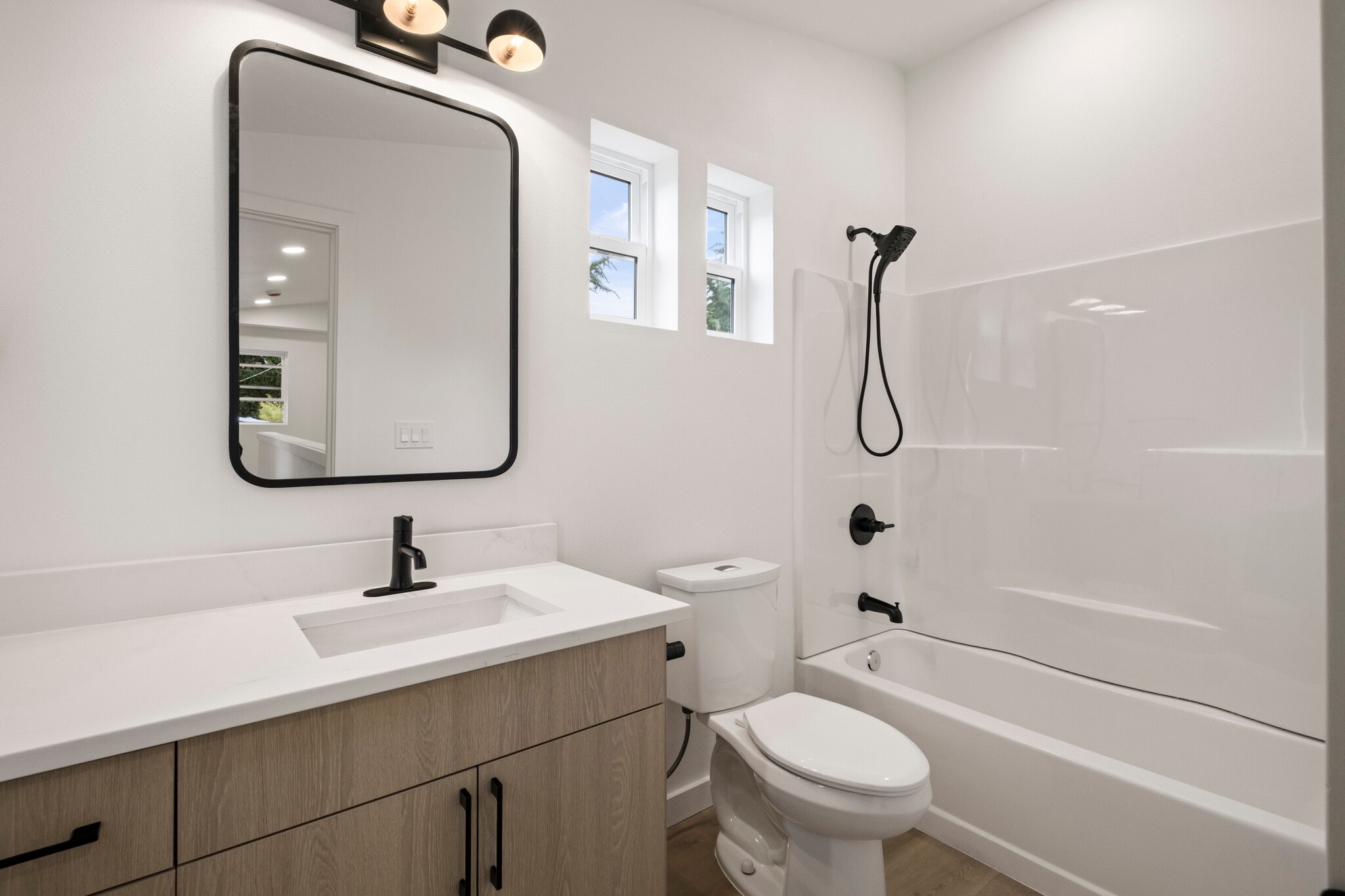 2nd bathroom upstairs w/ tub - 11518 16th Ave NE
