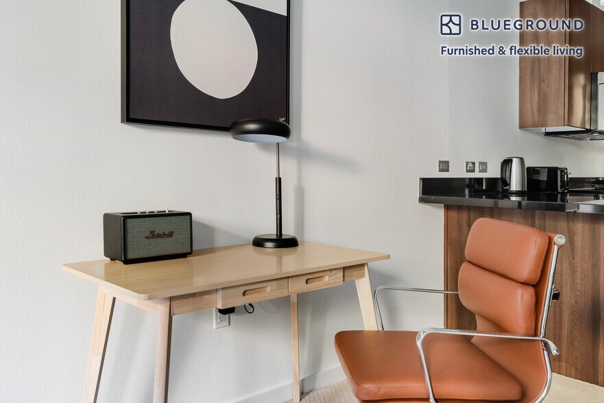 Building Photo - 388 Santana Row