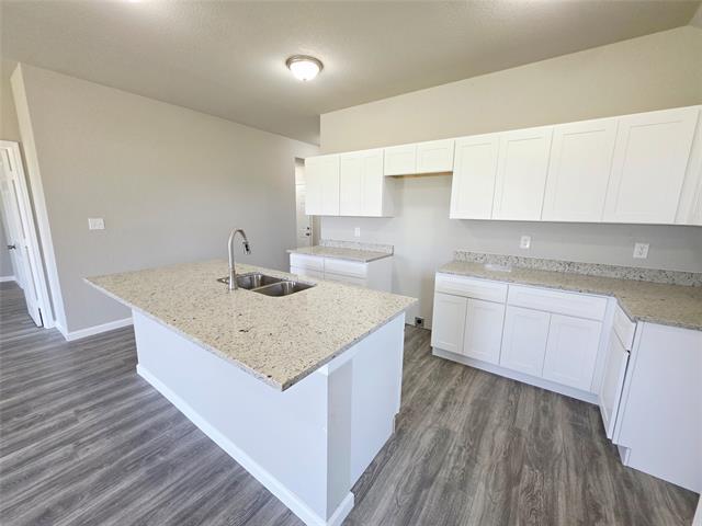 Building Photo - 1017 Springview Ln