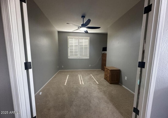 Building Photo - 90 W Beechnut Pl