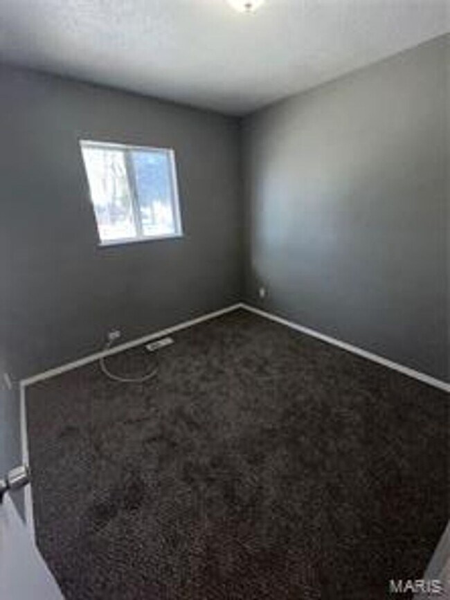 Building Photo - 1417 Richard Dr