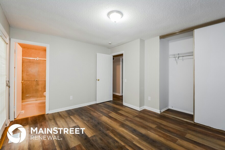 Building Photo - 2354 Sarthe Ct