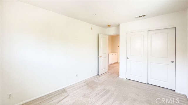Building Photo - 49 Opus
