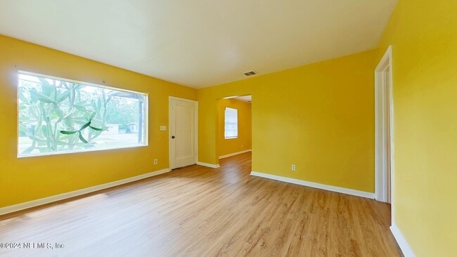 Building Photo - 1750 Lawson Rd