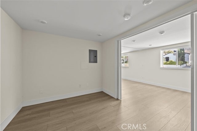 Building Photo - 411 S Kenneth Rd