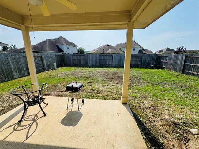 Building Photo - 18754 Majestic Vista Ln