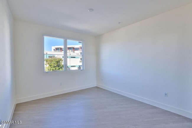 Building Photo - 1012 Vista del Mar Pl.