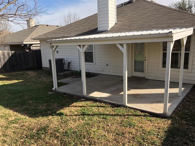 Building Photo - 800 Sequoia Dr