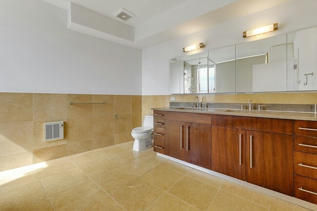 Building Photo - 22 Vela Way