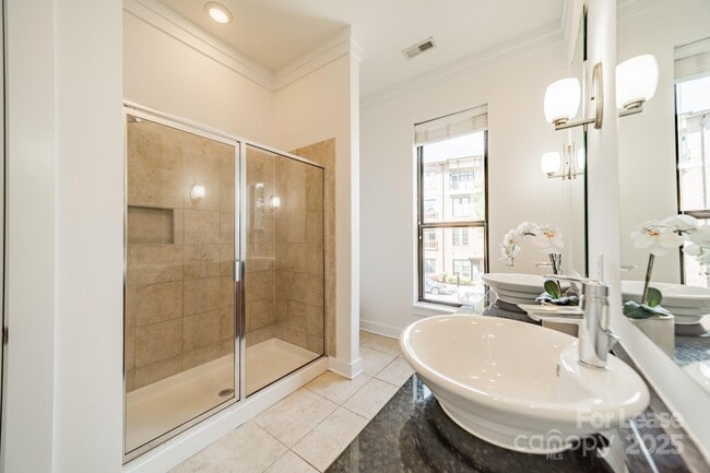 Building Photo - 3254 Noda Blvd