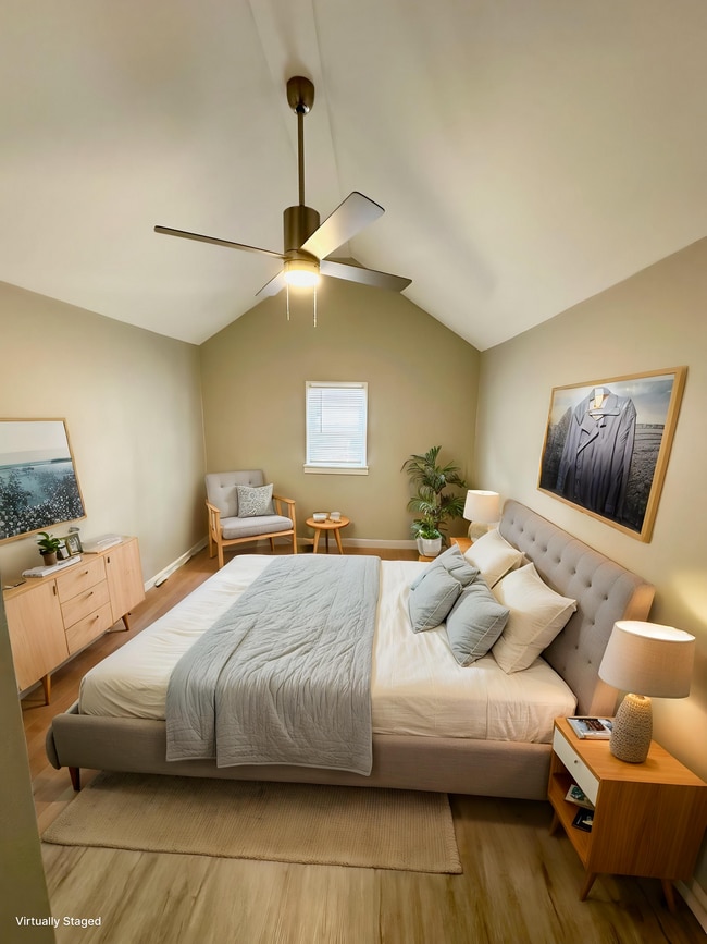 Building Photo - 48 Waterman St