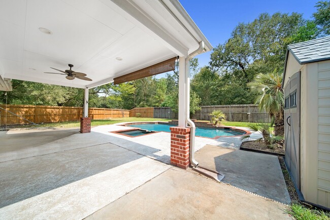 Building Photo - 135 Fairwind Trail Dr
