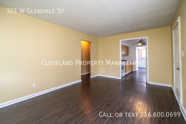 Building Photo - 301 W Glendale St
