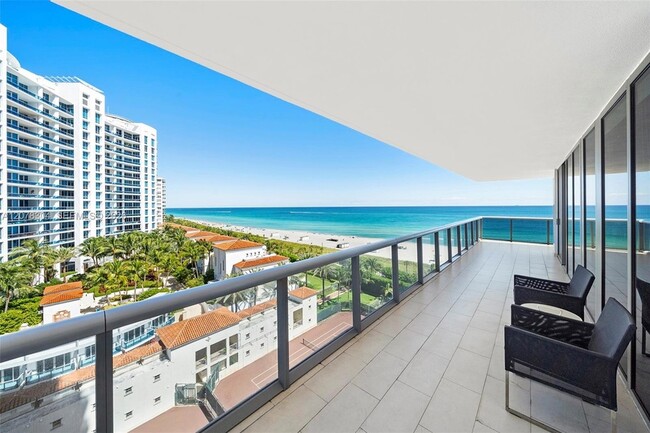 Building Photo - 5875 Collins Ave